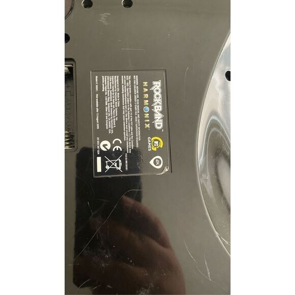 Rock Band Harmonix Fender Stratocaster Nintendo Wii  -  No Dongle No Battery Cov - Picture 3 of 3